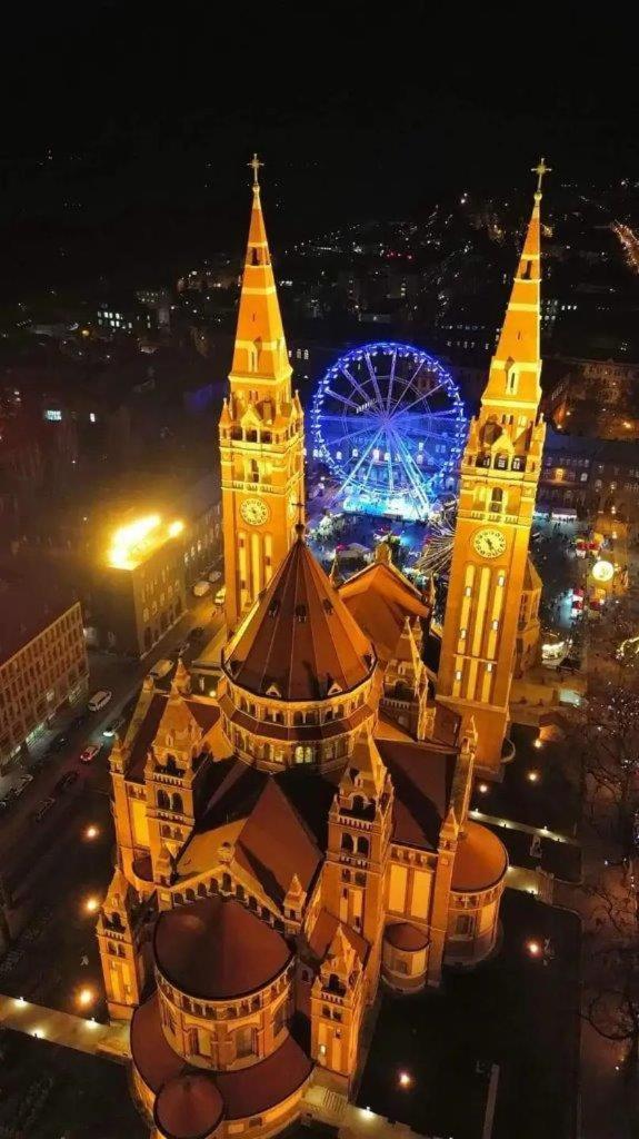 Panorama Loft@Cathedral Leilighet Szeged Eksteriør bilde